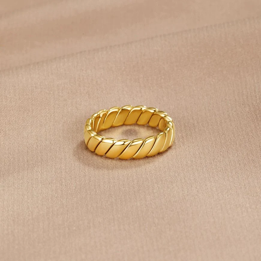 Calira Twisted Infinity Ring - Image 4