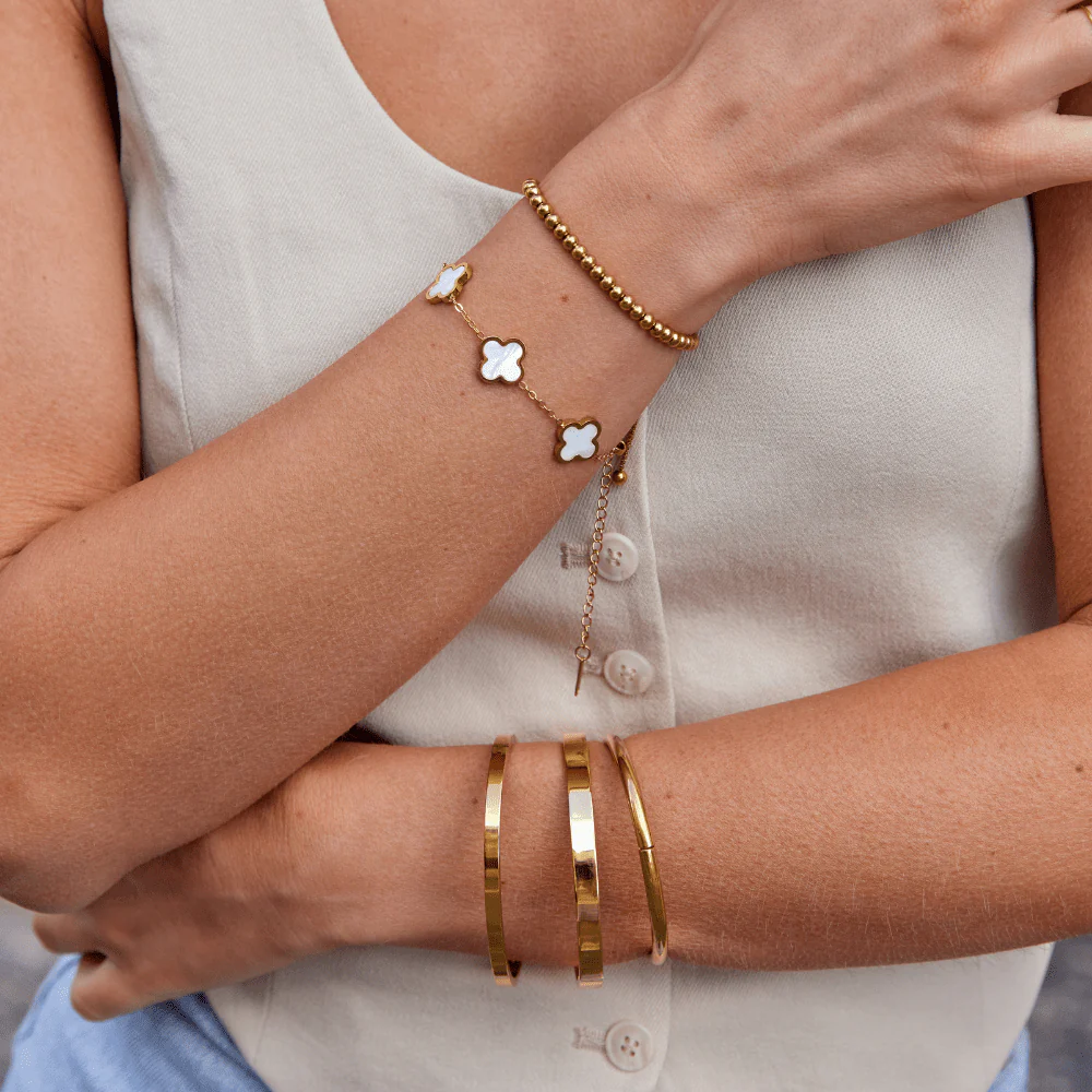 Lilah Gold Bangle - Image 5