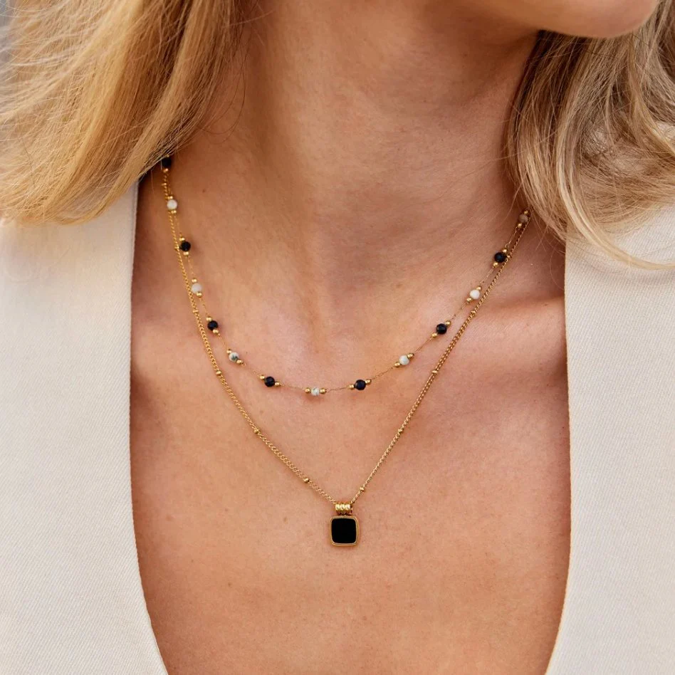 Lucia Black Pendant Necklace - Image 2