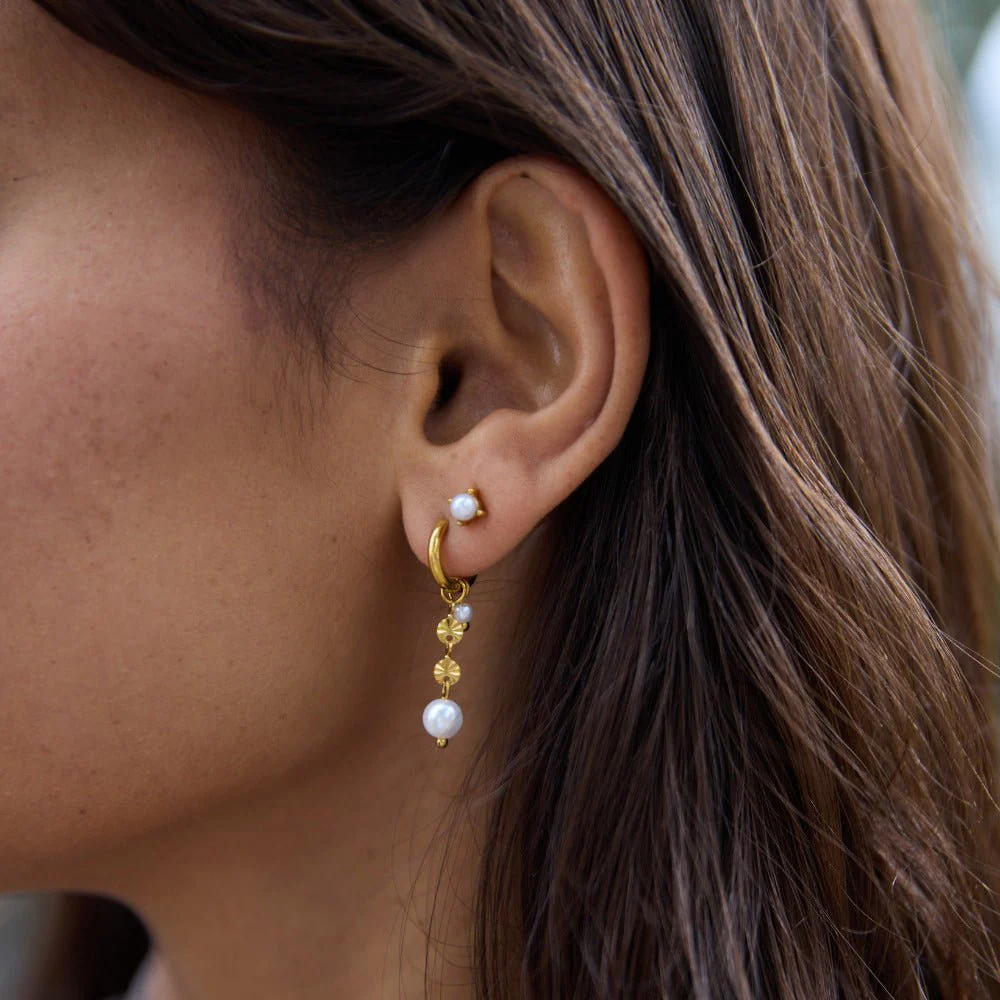 Rini Pearl Tassel Earrings - Image 2