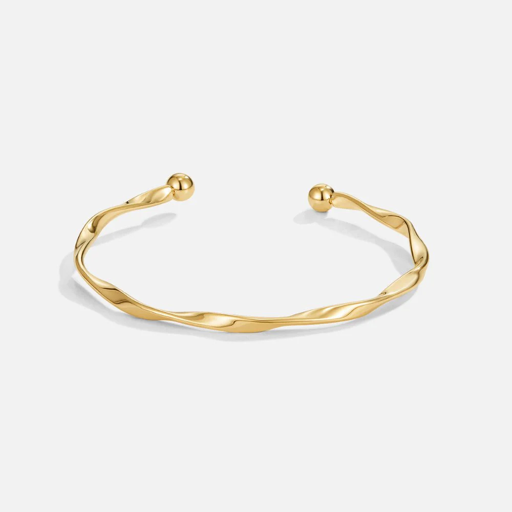 Twisted Imari Gold Bangle - Image 4
