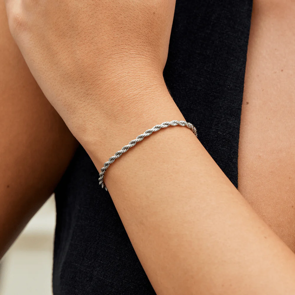Twisted Chain Silver Bracelet - Image 2